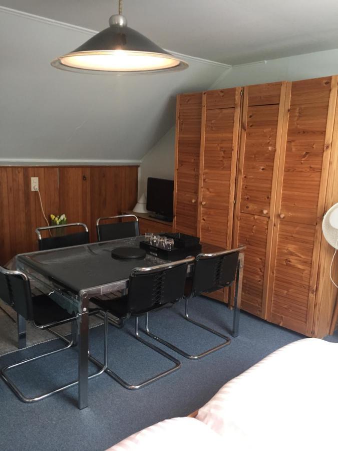 Cozy Room In Residential Alkmaar - Free Parking Ngoại thất bức ảnh